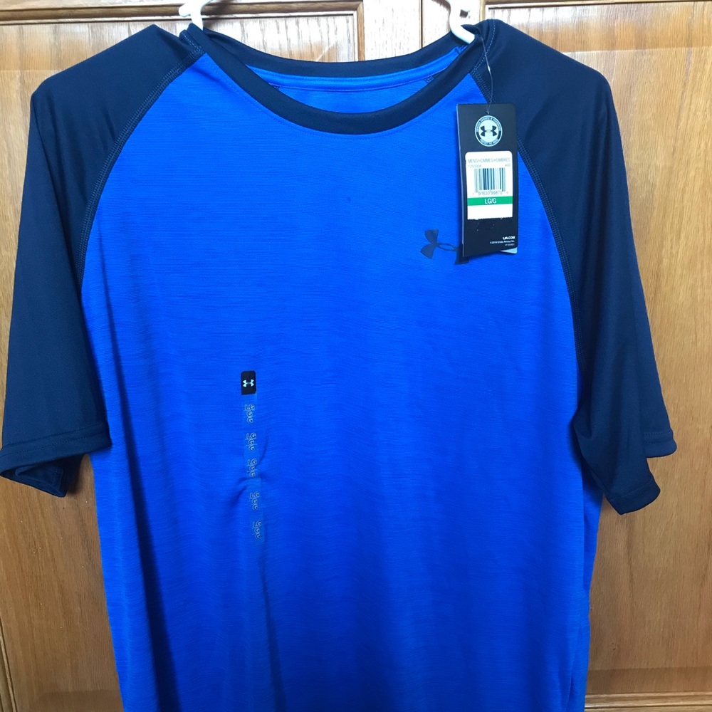 NWT Under Armour Tee